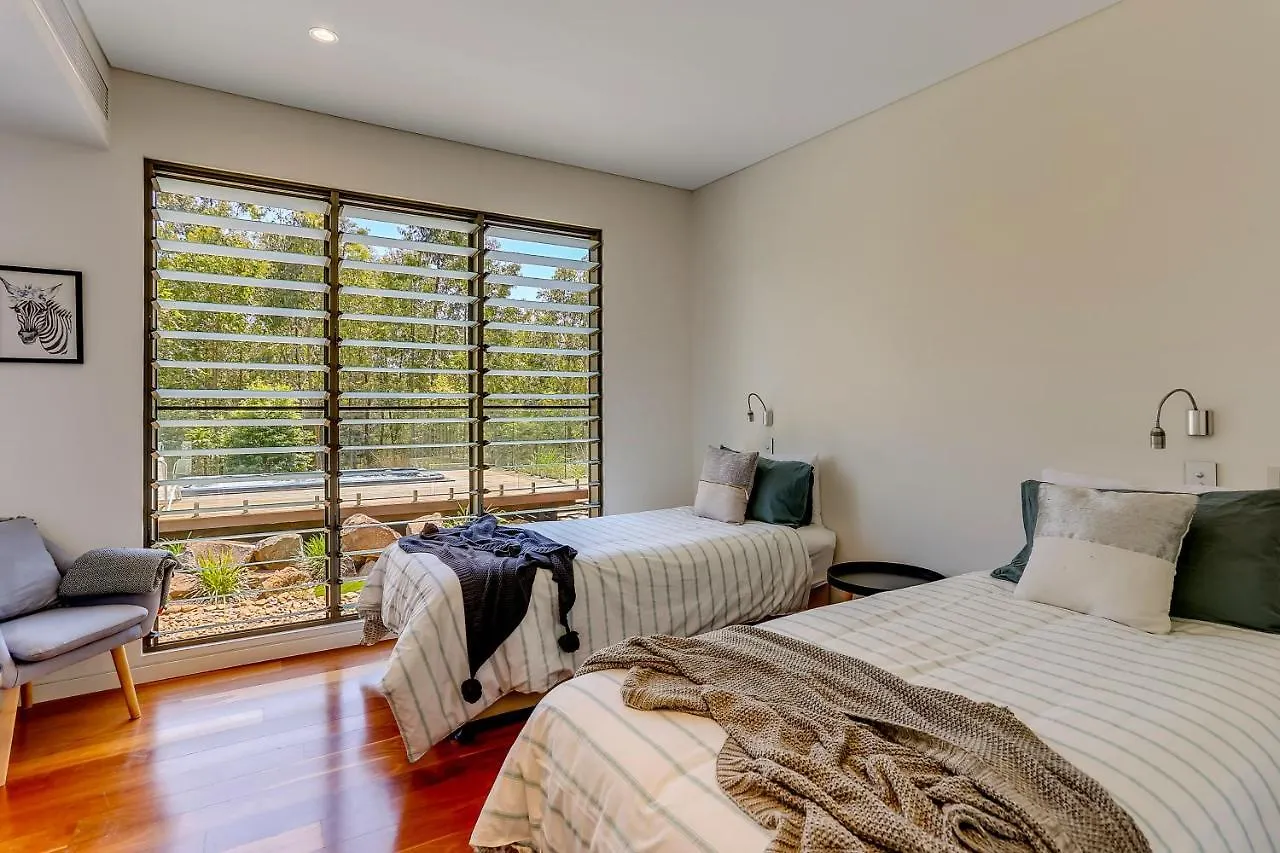 Calanthe Acreage - Doonan Villa